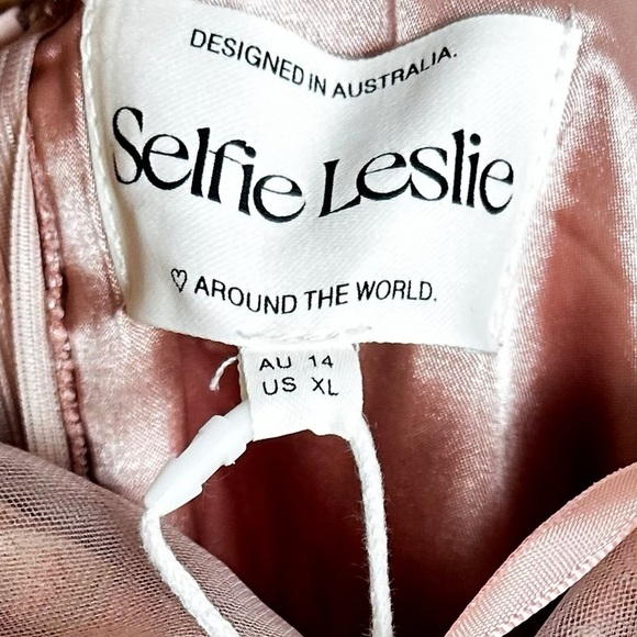 Selfie Leslie SMITTEN LACE INSERT TULLE MIDI DRESS BLUSH NEW! SZXL - Picture 15 of 15